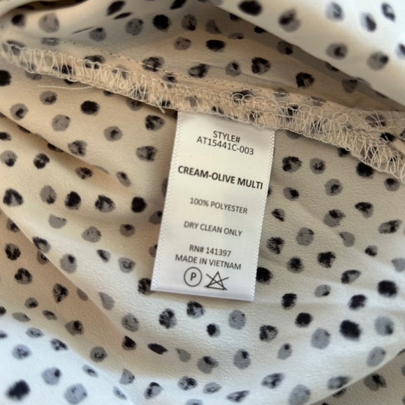 ASTR The Label Cream Olive Multi Dot Print Button Up Shirt Blouse Size Med NWT - Picture 12 of 13